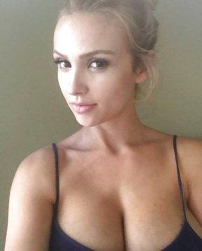 ChillBlonde from New South Wales,Australia